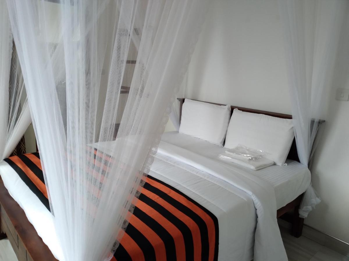 Holly House Homestay エッラ エクステリア 写真