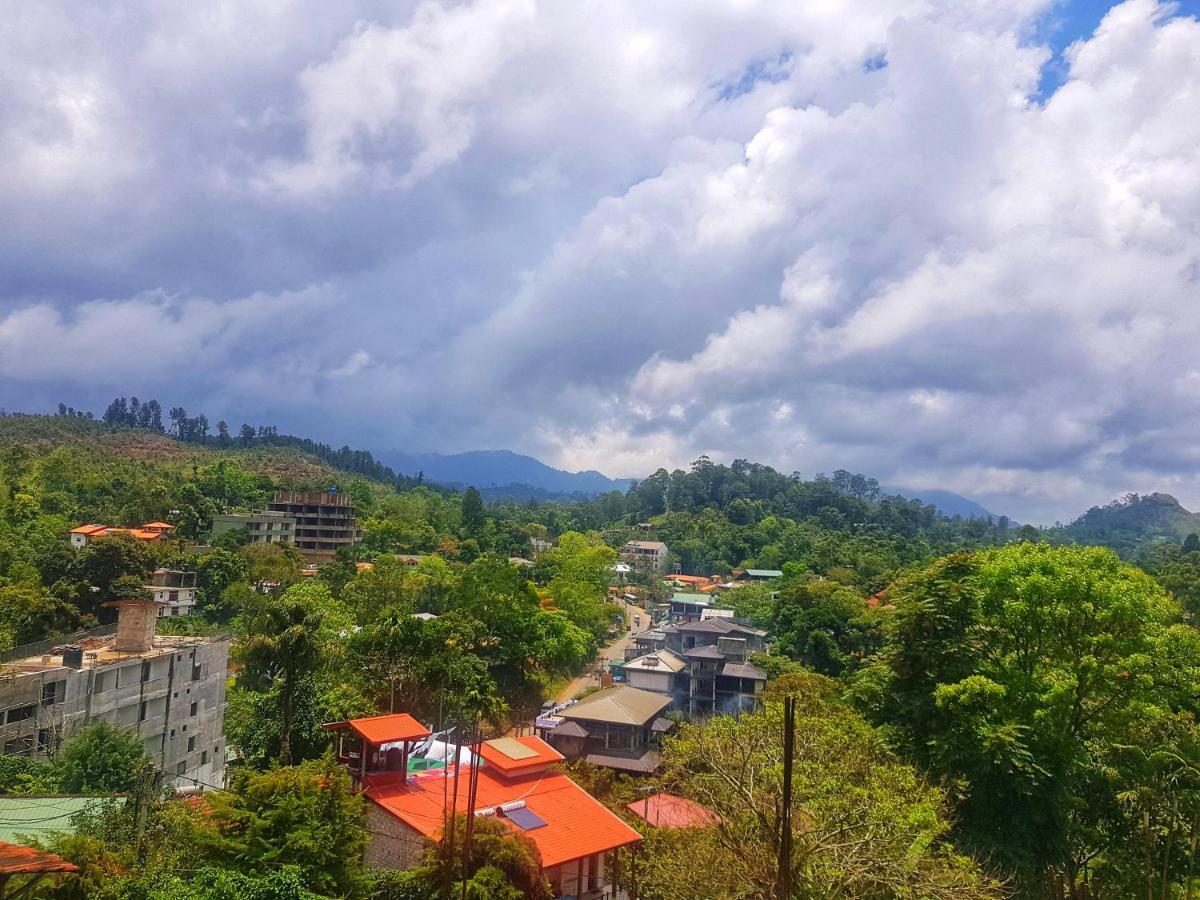 Holly House Homestay エッラ エクステリア 写真